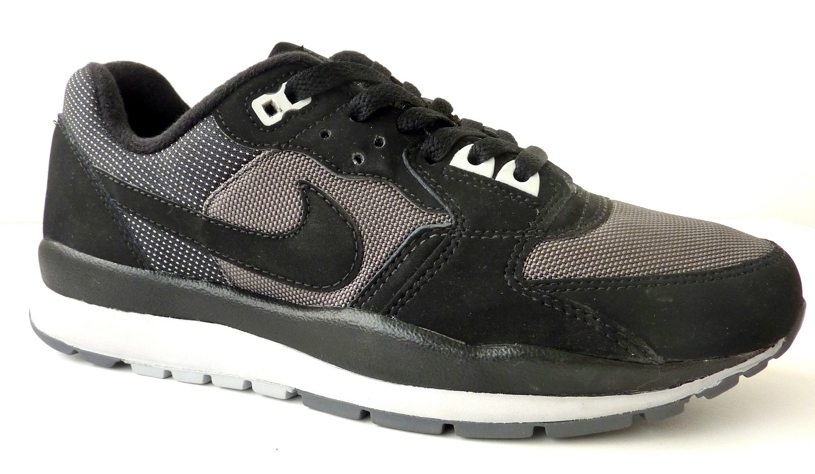 nike air windrunner tr2